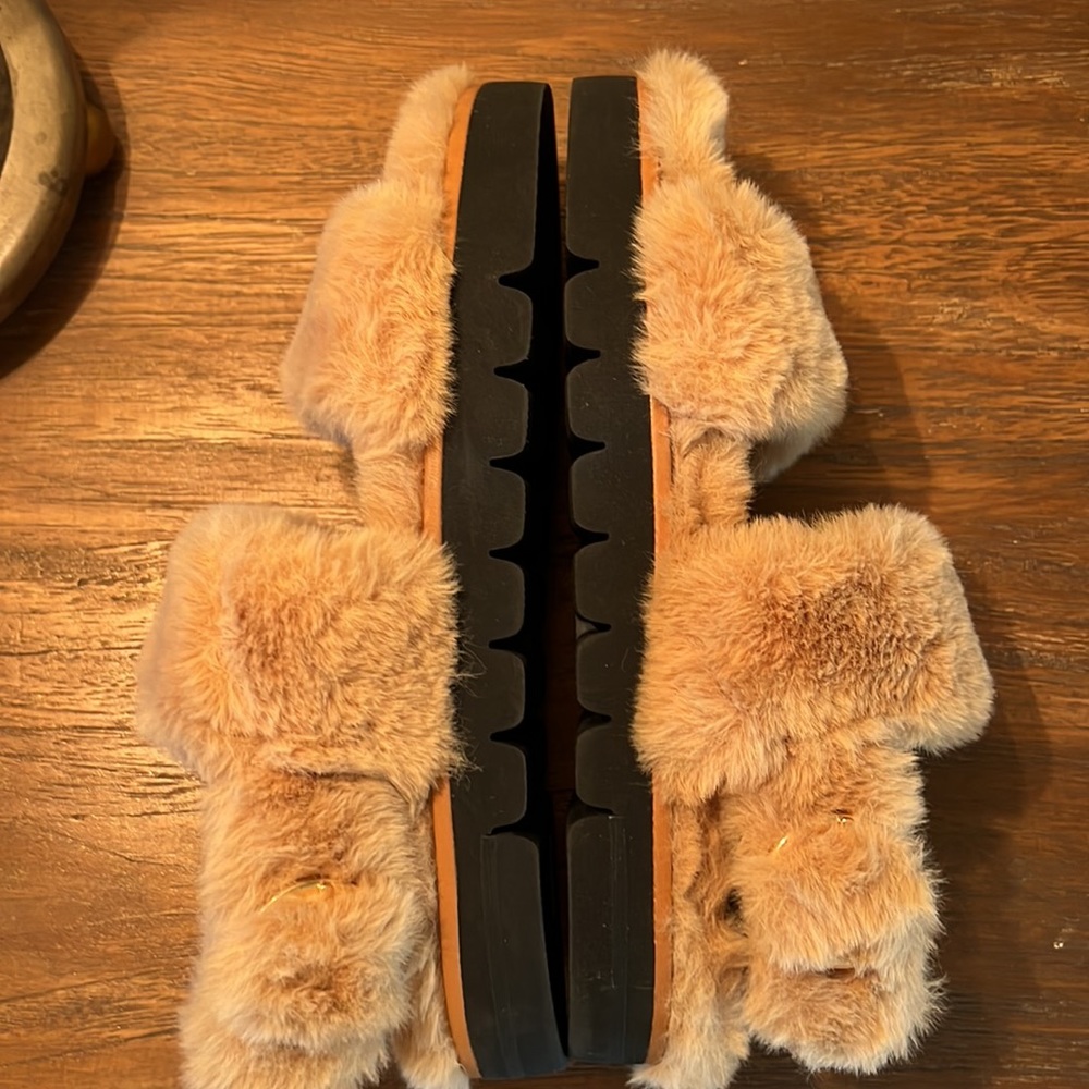 Stuart Weitzman Elodie Chill Faux Fur Sandals - Picture 8 of 11